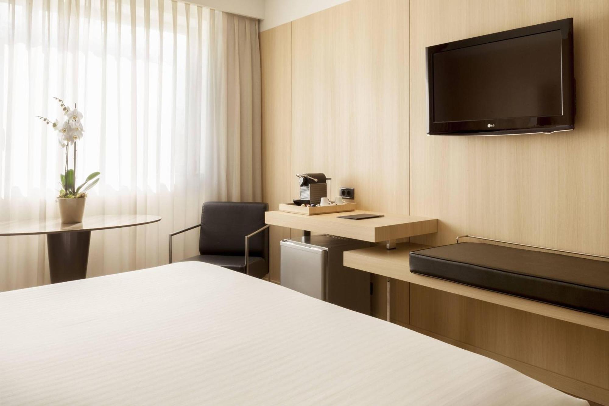 AC Hotel Córdoba by Marriott Zewnętrze zdjęcie