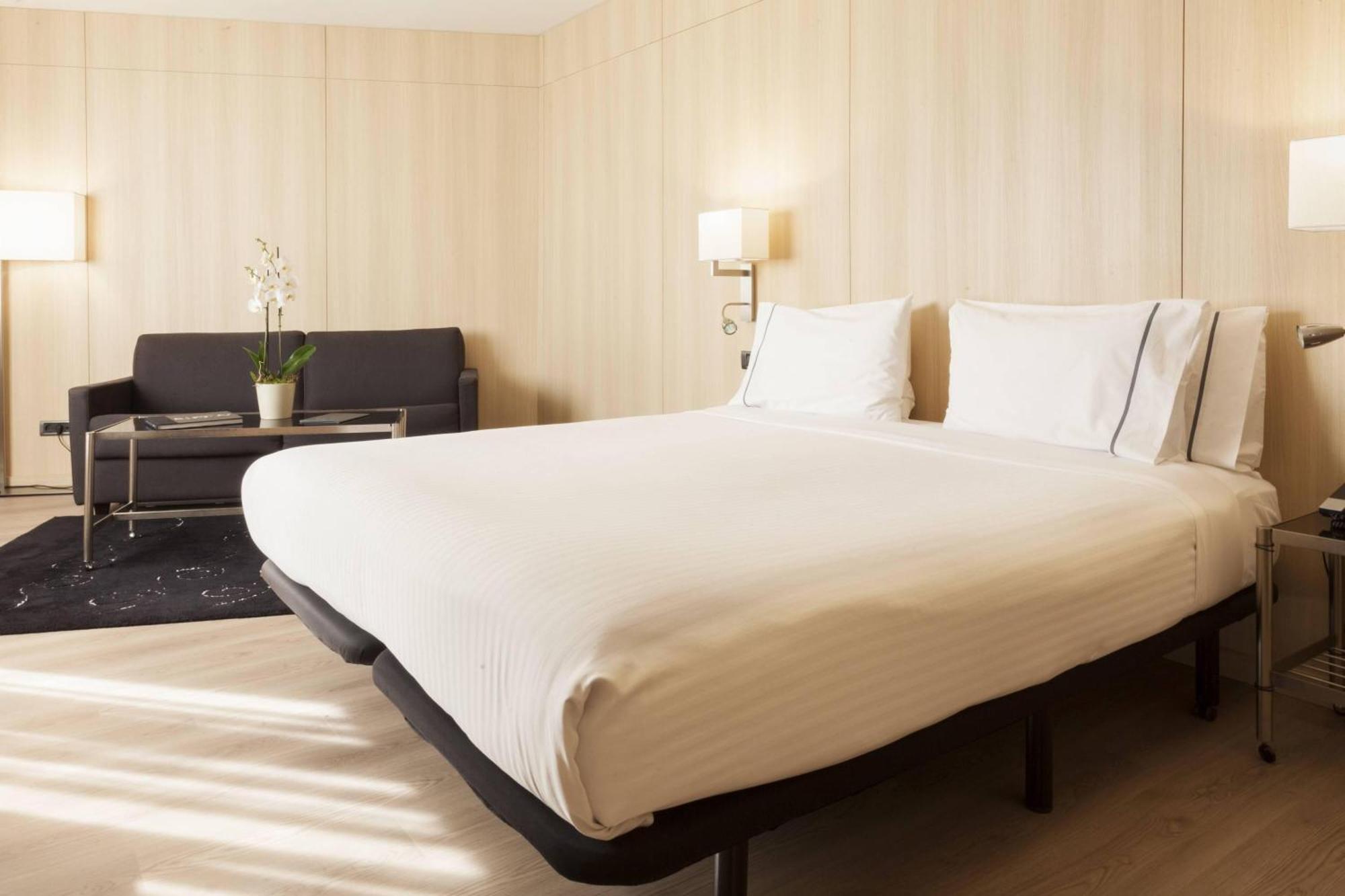 AC Hotel Córdoba by Marriott Zewnętrze zdjęcie