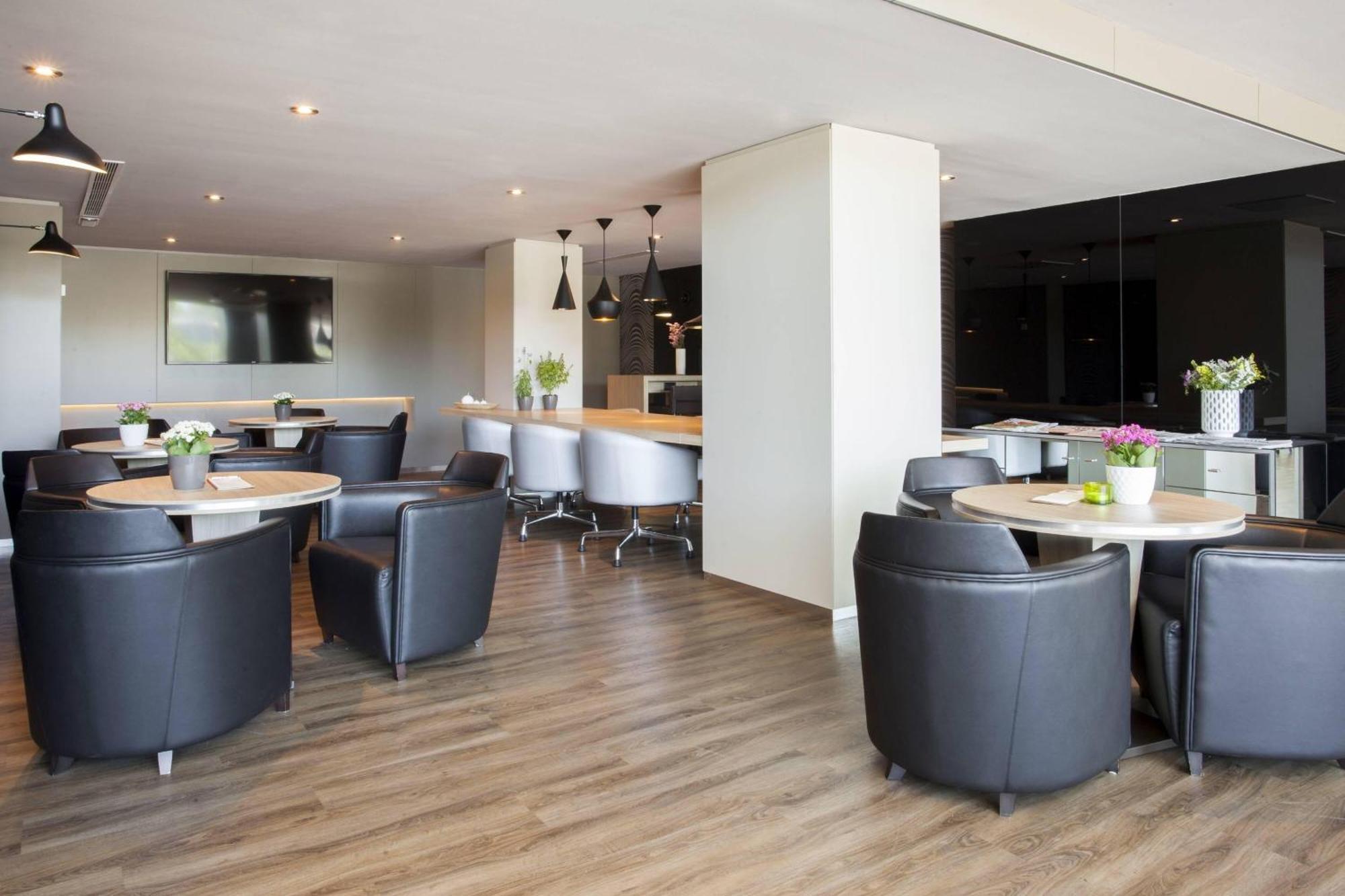 AC Hotel Córdoba by Marriott Zewnętrze zdjęcie
